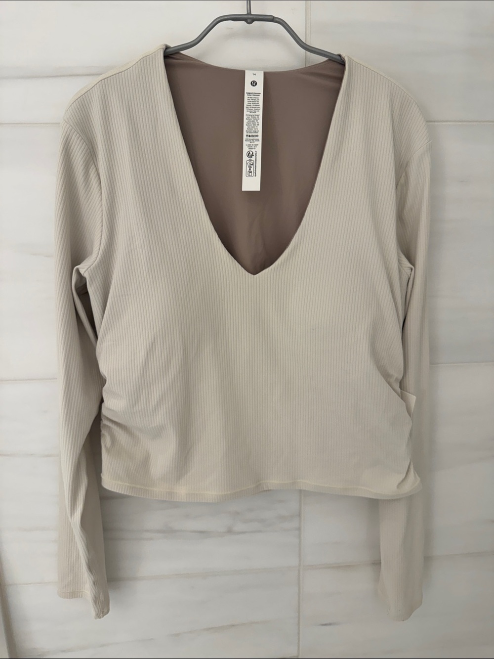 NWT Lululemon All It Takes V-Neck Long Sleeve B-D Cup Rib Nulu